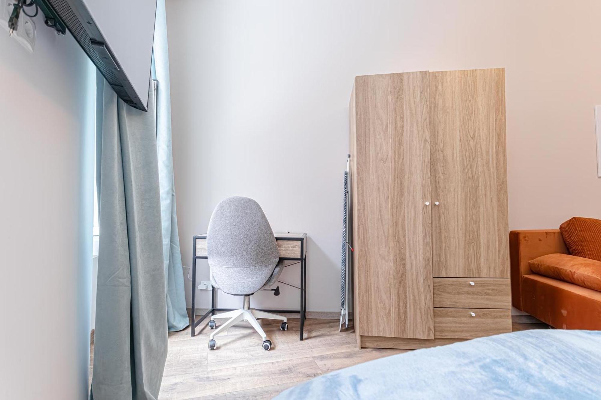 Cost Effective City Life 1Br In Classic Building Wina Bagian luar foto